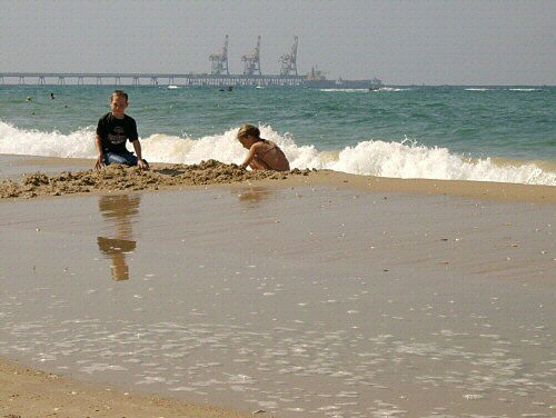 Children and the sea	 Otras temáticas Color (Digital)