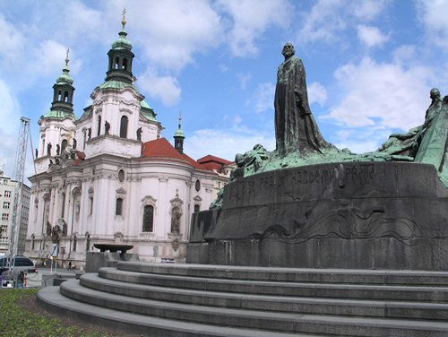 Church in Staromestske square	 Viajes Color (Digital)