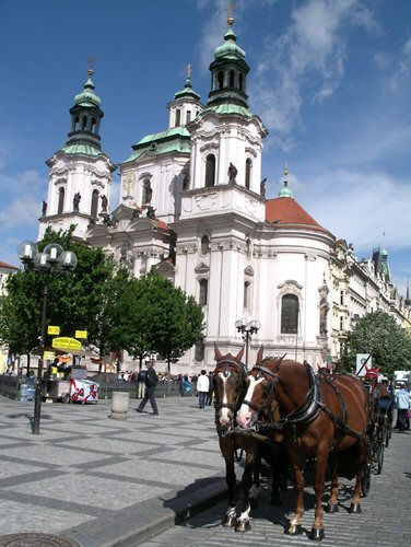 Church in Staromestske square 1	 Viajes Color (Digital)