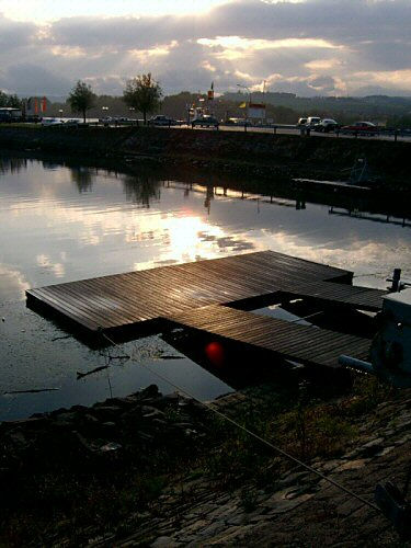 Evening on river 1	 Naturaleza Color (Digital)