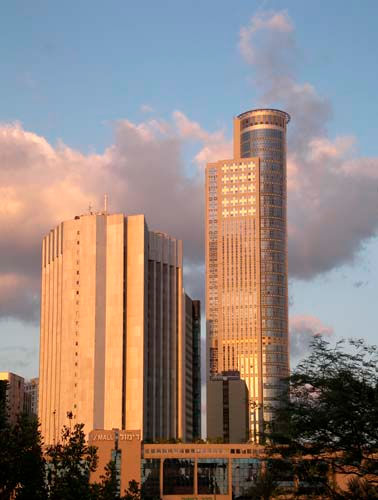 Israeli Manhattan 7