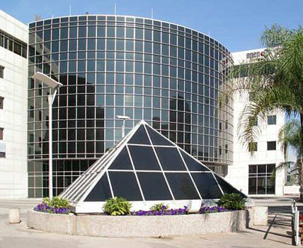 Hi tech architecture