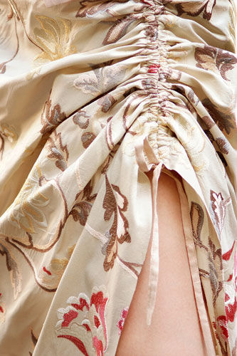 TOMASHINEC-FASHION LABEL
