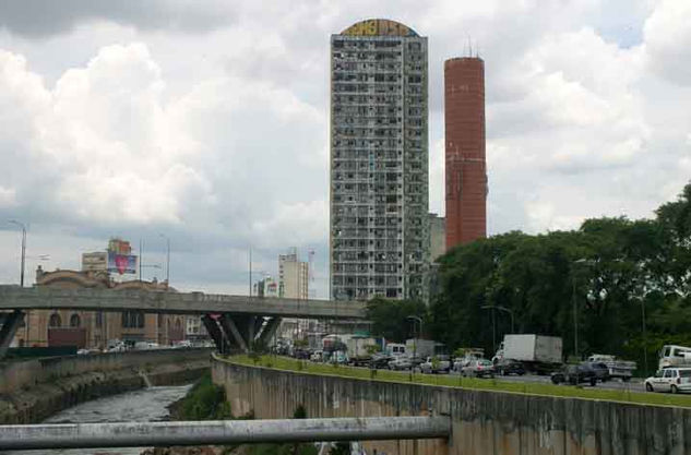 Predio Sao Vito na regiao central de Sao Paulo Photojournalism and Documentary Color (Digital)