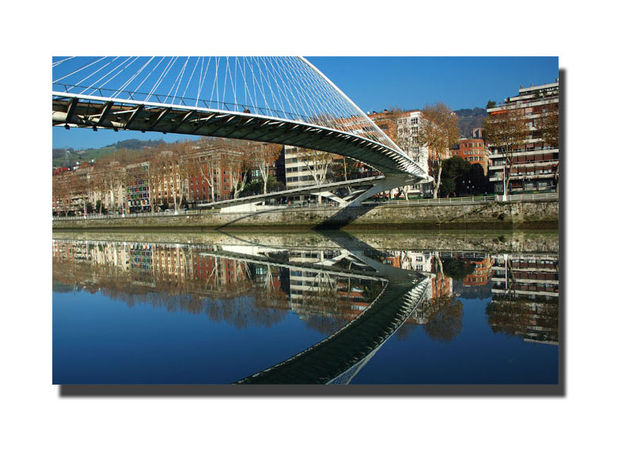 reflejo de bilbao 1 Arquitectura e interiorismo Color (Digital)