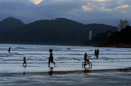 PLAYA 12 (FOTO para...