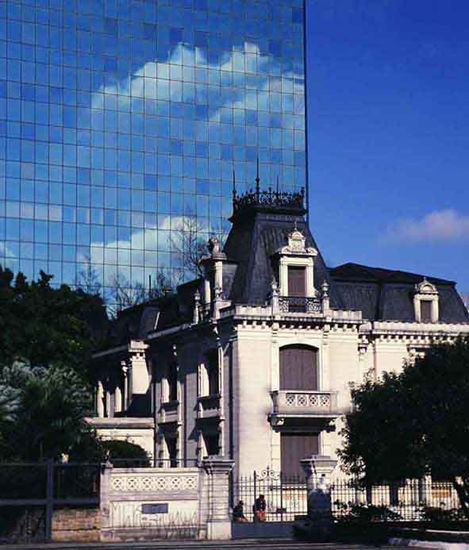 SAO PAULO Av. Paulista Arquitectura e interiorismo Color (Química)