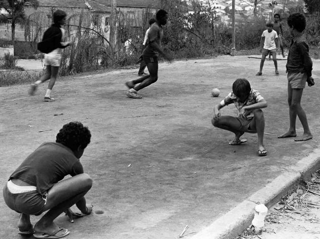 LOS OLVIDADOS de Sao Paulo de Buñuel de Dios (ou foto para calendario da UNICEF) Conceptual/Abstract Black and White (Manual)