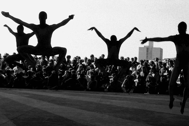 DANÇA Sao Paulo Masp 01 Conceptual/Abstract Black and White (Manual)