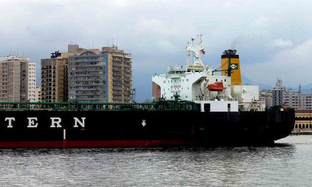 INSTALACION 52 TERN Santos Brazil