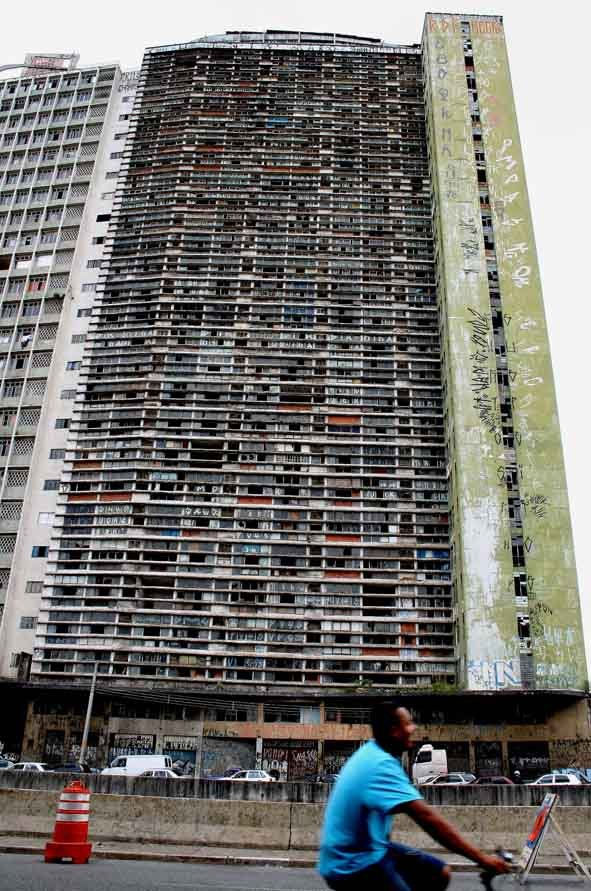 LOS PASAJEROS 57 Sao Paulo City 2008