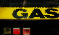 Gas