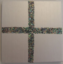 Paua cross 400x400