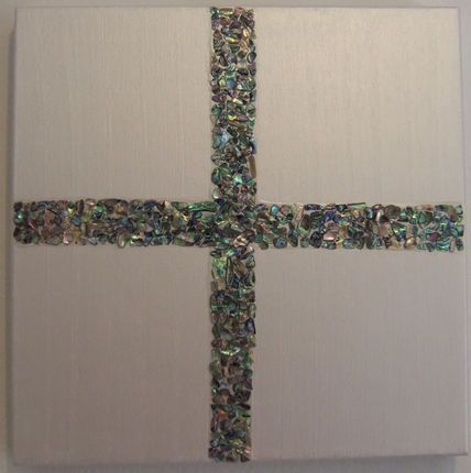 Paua cross 400x400