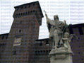 Wellington Luk - Statue & Tower - Photography
