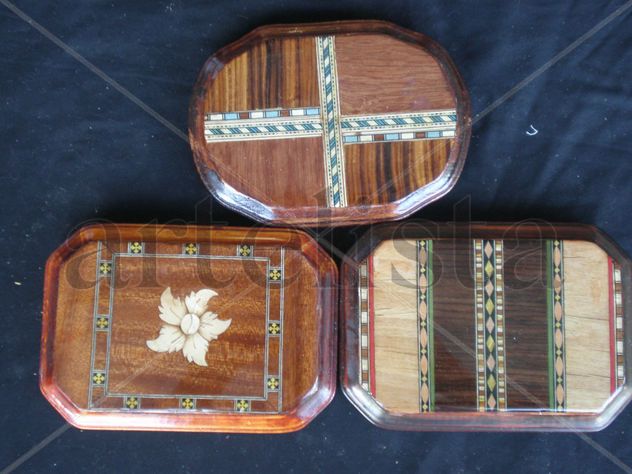 wood mini plates for serve ham, cheese, pate