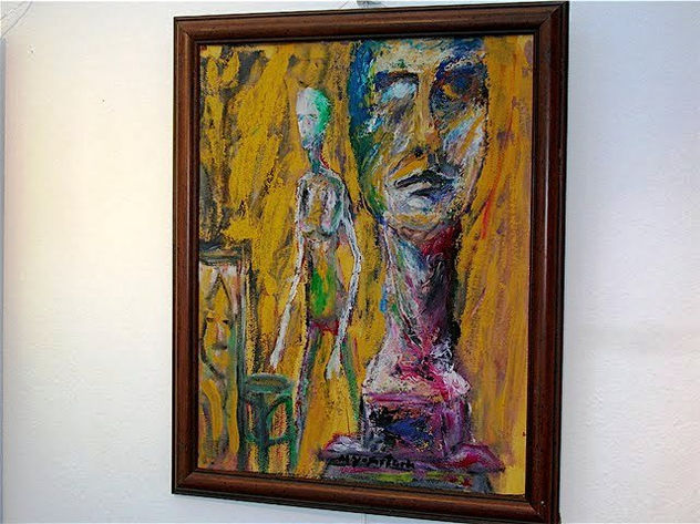 two sculpture of giacometti