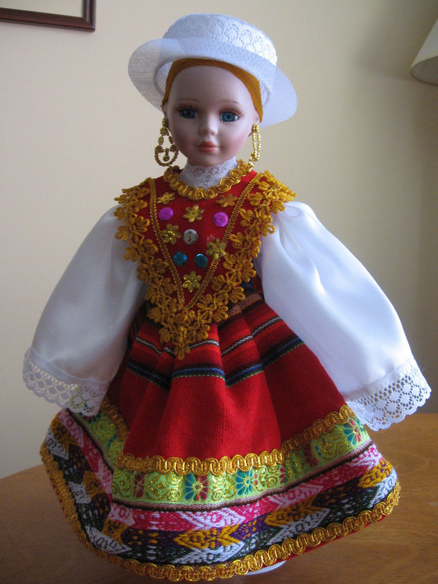 peruvian dolls colections