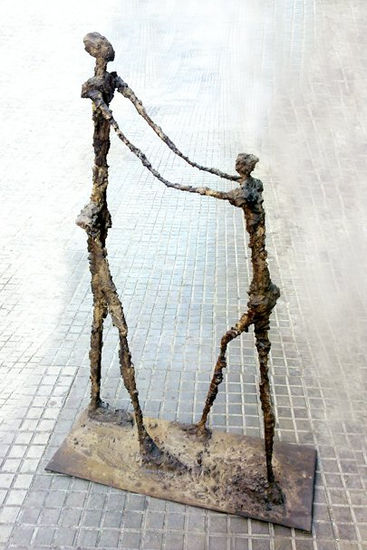 JO T'AJUDO Iron Figurative