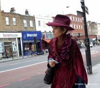 Dama en el Camden Town