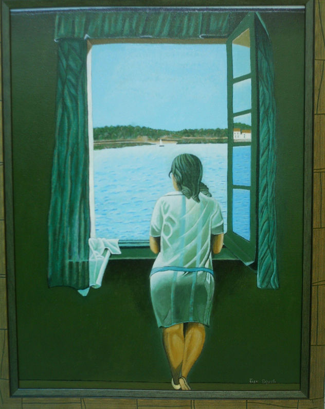 mujer mirando  al mar