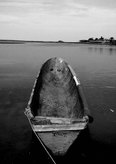 Camino a ninguna parte Architecture and Interiorism Black and White (Digital)