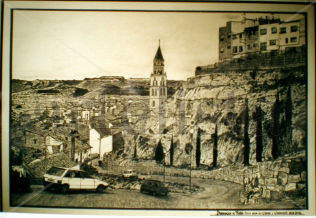 CUADROS AL CARBONCILLO/\