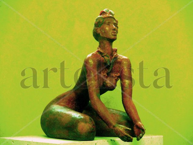 Agua Bronze Figurative