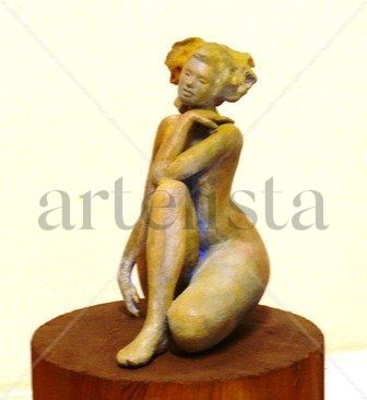 Bella. Terracotta Figurative