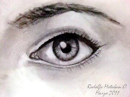 Dibujo OJO 04/Realismo