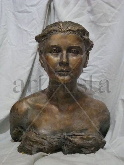 Aire Femenino Pottery Figurative