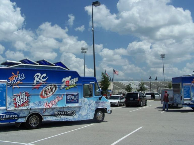 Mobile Lunch Truck Advertising 