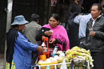 Tomando un jugo