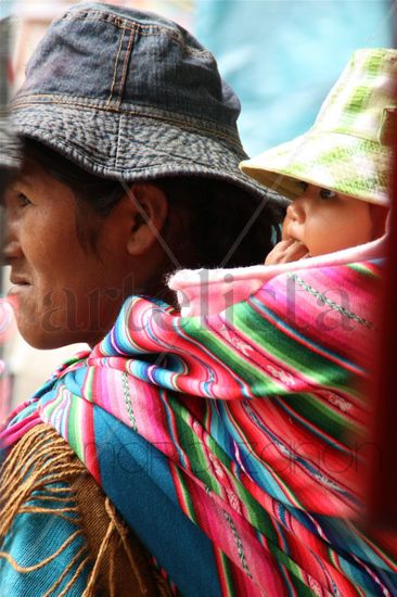 Campesina con su hijo...II Viajes Color (Digital)