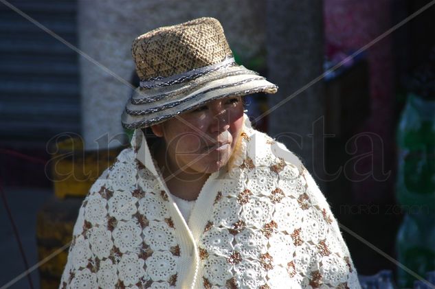 Chica campesina. Viajes Color (Digital)