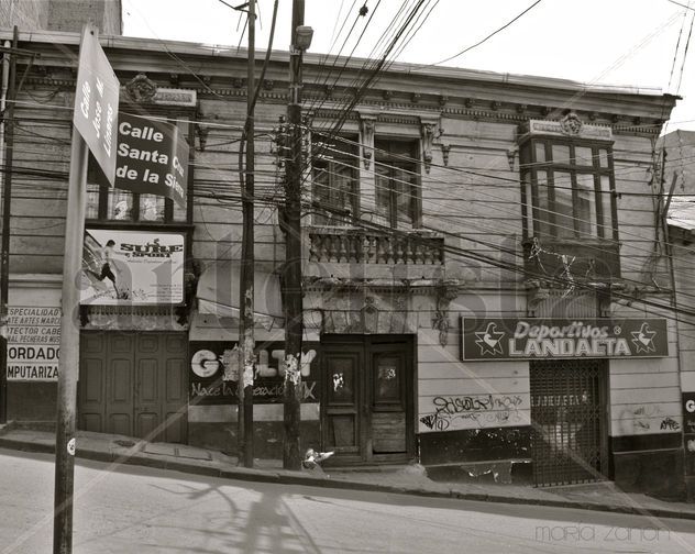 Calle Santa Cruz-La Paz