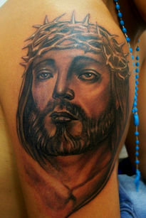 Cristo tatauje