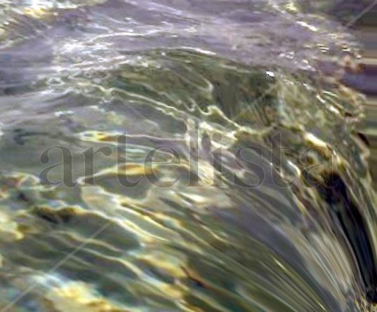 AGUA  LIMPIDA   Y  PURA  ,  CAYENDO 