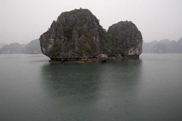 Bahia de Halong Travel Color (Digital)