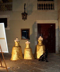 "Las Meninas de Oro"