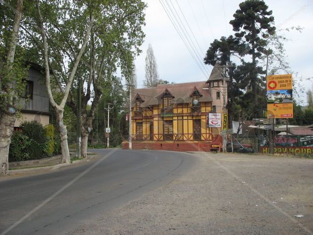 CASONA ANTIGUA EL RELOJ-PEÑAFLOR CHILE 