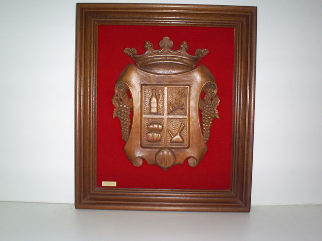 escudo bodega VILLAR DEL ARZOBISPO. Wood Figurative