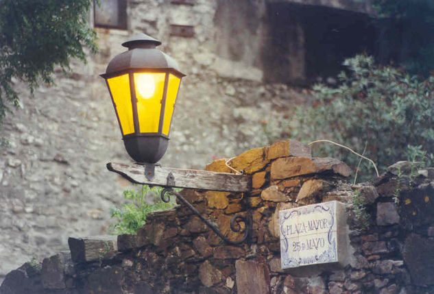 Colonia - Postales Arquitectura e interiorismo Color (Química)