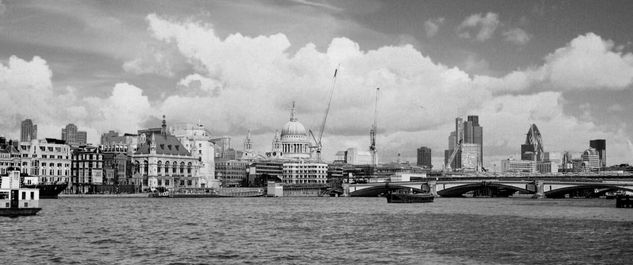 london Viajes Blanco y Negro (Digital)