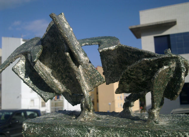 TORO DESILUSIONAO Bronze Figurative