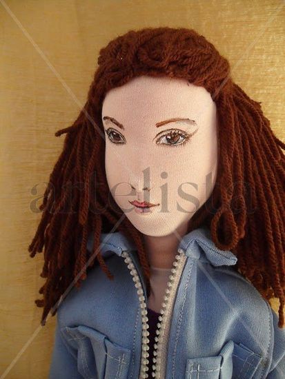 BELLA (CREPUSCULO) Mixed Figurative