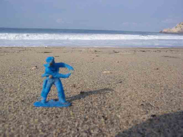 soldado en la playa