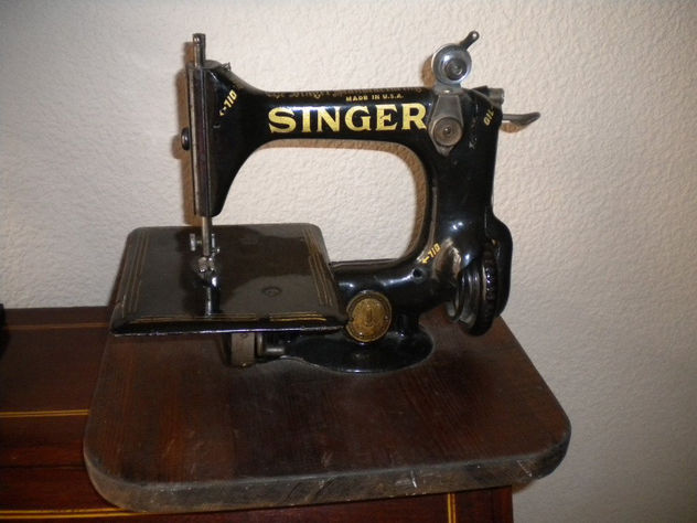 Máquina de Coser miniatura