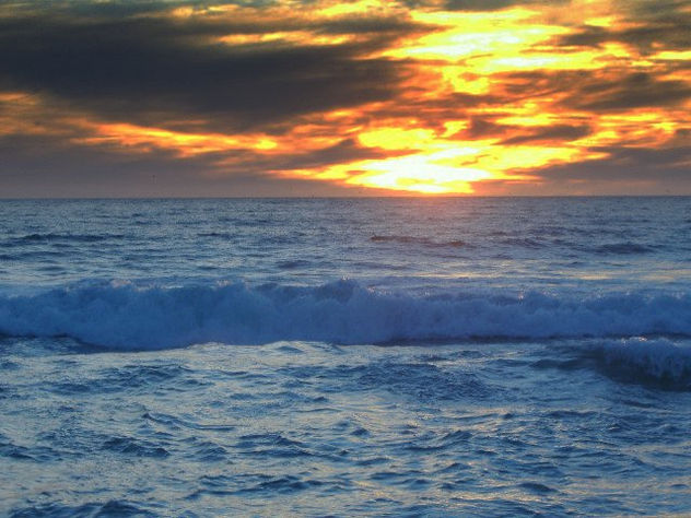 EL FUEGO Y EL AGUA UNIDOS POR UN HORIZONTE