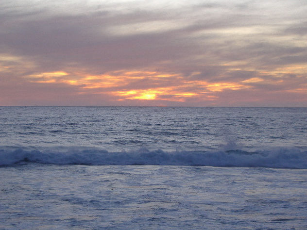 LOS CONTRASTES ENTRE EL MAR Y EL CIELO